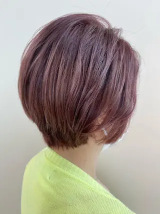 ショート カラー 小顔レイヤー/ ベージュ🤍Rieのヘアスタイル