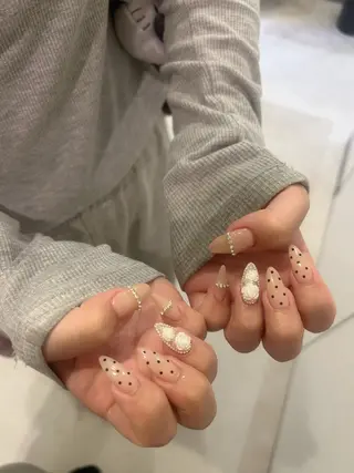 ロング yeri koharuのネイルデザイン