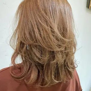 セミロング カラー MATISSE藤崎 渕上 ジュビアイのヘアスタイル
