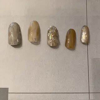 ネイル 栗林 実莉のネイルデザイン