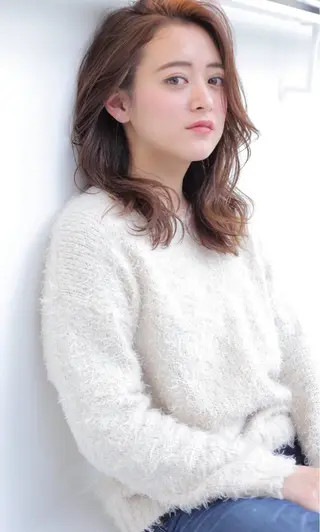ミディアム カラー エクステ/レイヤー 落合/心斎橋のヘアスタイル
