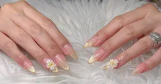 ネイル Lee Nailsのネイルデザイン