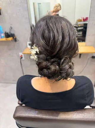 ミディアム ヘアアレンジ 似合う髪型見つけます AYAKAのヘアスタイル
