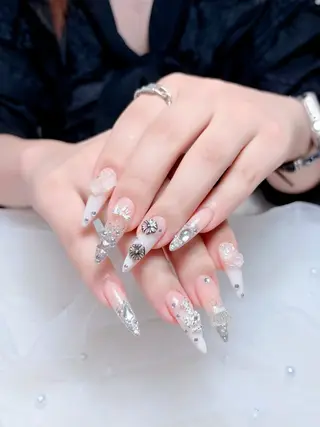 ネイル Huyn Nail Shinjyukuのネイルデザイン