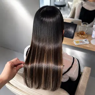 ロング shinka omotesandoのヘアスタイル