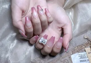 ネイル MissU ネイルサロンのネイルデザイン