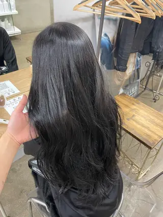 ロング cuore/ みく/艶カラーのヘアスタイル