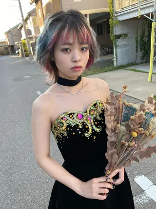 カラー ilo レイナのヘアスタイル