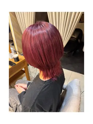 ミディアム カラー 小楠 菜美のヘアスタイル