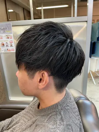 ショート メンズ メンズパーマ特化 カバヤマ　リョウのヘアスタイル