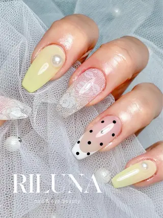ネイル 【 RILUNA 】 三鷹のマツエク・マツパデザイン