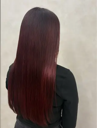 カラー 落合 真実のヘアスタイル