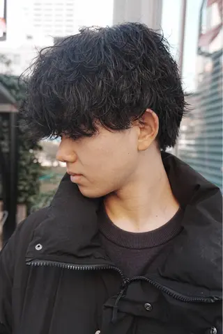 ミディアム メンズ 黒崎 康平のヘアスタイル