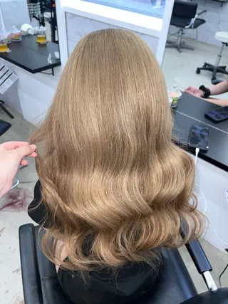 ロング はづき/ハイトーン /名古屋栄/ギャルのヘアスタイル