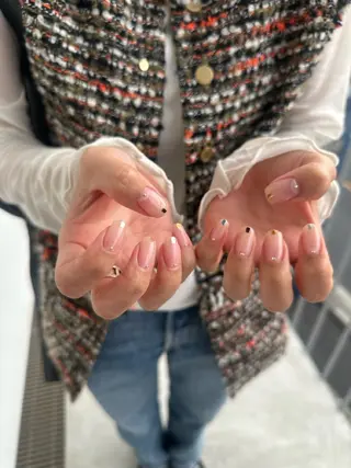 ネイル sis nail 梅田　あい子のネイルデザイン