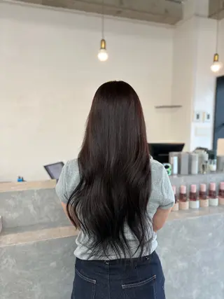 カラー miloc sayaのヘアスタイル