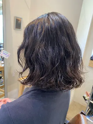 パーマ 🦋newi hau'oli カナのヘアスタイル