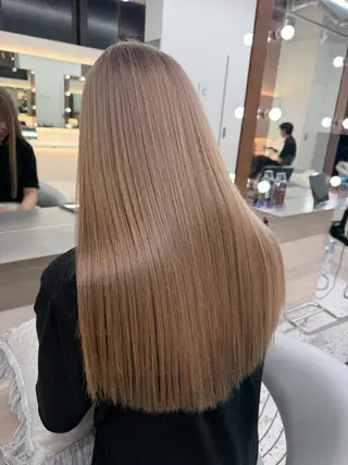 ロング 🎀ダブルカラー/ 透明感カラー/翼🎀のヘアスタイル