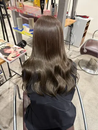 ロング 壱成/髪質改善/ 透明感カラーのヘアスタイル