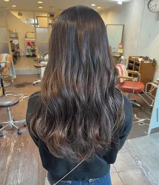 ロング こばやし あこのヘアスタイル