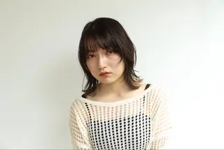 ミディアム カラー レイヤーカット 特化型シオンのヘアスタイル