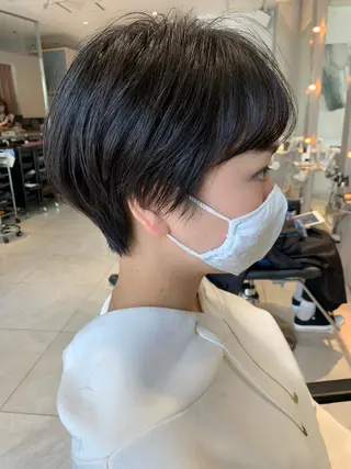 ショート カラー 柔らか透け感カラー 🌿ムロヤリョウスケのヘアスタイル