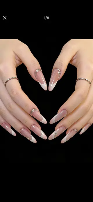 ネイル Sunny nail メナのネイルデザイン