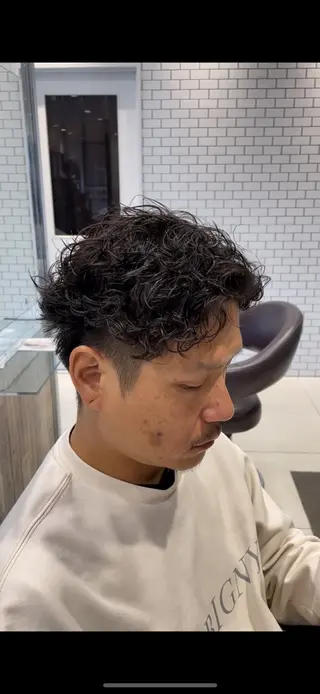 メンズ 目崎 丞のヘアスタイル