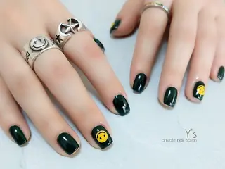 ネイル YUMI NAGAI のネイルデザイン