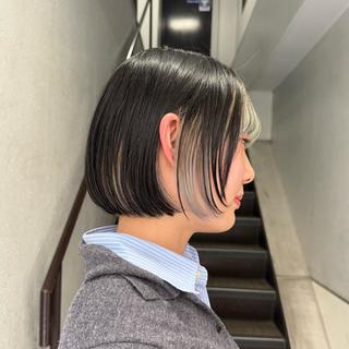 ショート ブリーチ/レイヤー /sakura🌸のヘアスタイル