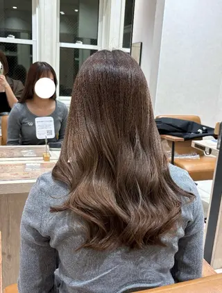 セミロング カラー ナチュ盛れヘア🌿 ｍｏｅのヘアスタイル
