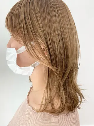 ミディアム カラー パーマ ヘアアレンジ メンズ キッズ ネイル マツエク・マツパ レイヤーカット／ 巻ける縮毛矯正のヘアスタイル