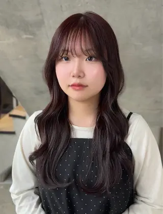 ロング カラー 小野寺 彩圭のヘアスタイル