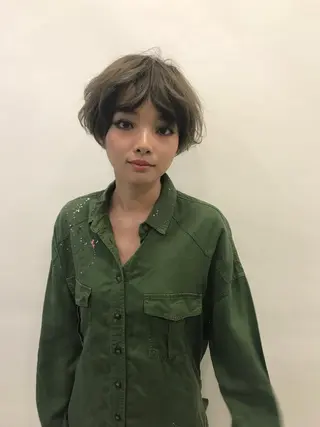 ショート パーマ 暖色カラー🍊 ボブ🌿顔周りcutのヘアスタイル