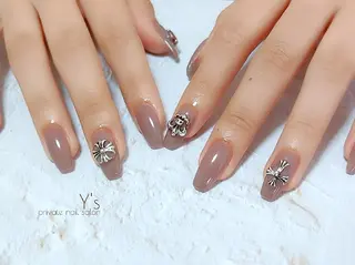 ネイル YUMI NAGAI のネイルデザイン