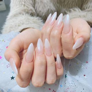 ネイル Queens テイのネイルデザイン