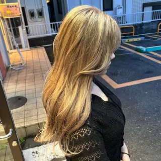 ロング 🎀ハイトーン/ 艶カラー/夕月🎀のヘアスタイル