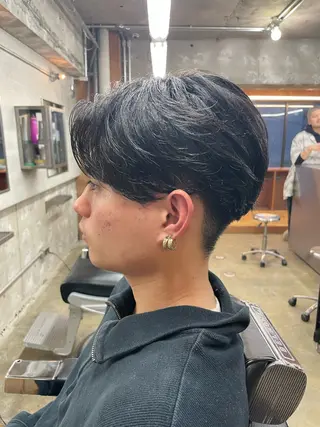 ショート カラー パーマ ヘアアレンジ メンズ 亀井隆汰/メンズ専門 パーマ/フェード可のヘアスタイル