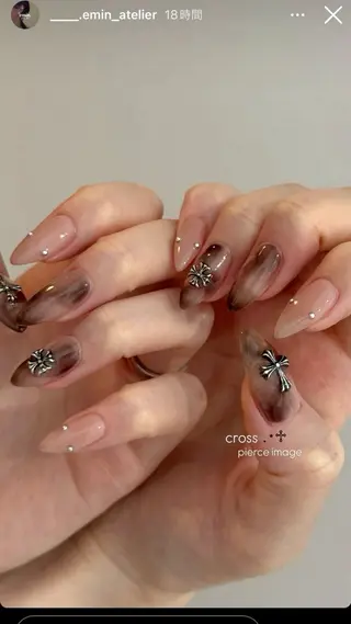 ネイル LISA ANA.CHUOのネイルデザイン