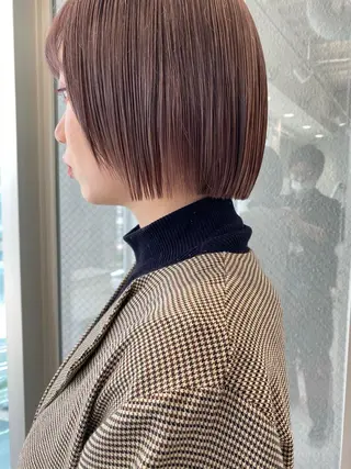 ショート カラー ボブ・レイヤーカット 吉敷航一のヘアスタイル