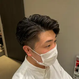ショート パーマ メンズ 梅田茶屋町メンズ 専門美容師 山元一平のヘアスタイル