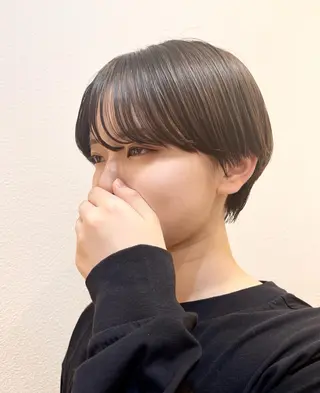ショート トレンドパーマ 加藤菜月のヘアスタイル