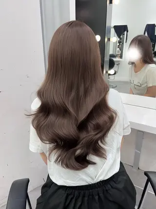 セミロング しゅういち/赤み消し カラー特化のヘアスタイル