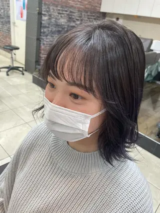 ミディアム 前田 菜奈子のヘアスタイル