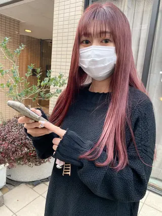 ロング カラー 顔周りレイヤーカット ブリーチminamiのヘアスタイル