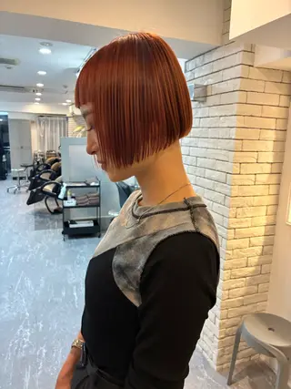 ショート 🌐🪬髪質改善/ 透明感カラーのヘアスタイル