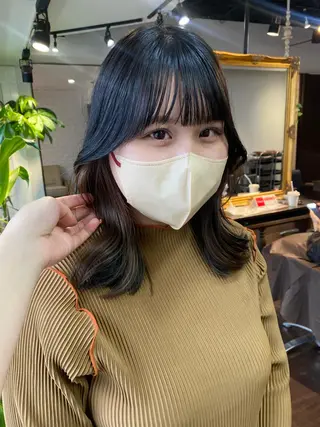 ミディアム カラー ヘアアレンジ レイヤーカット×髪質 改善🇰🇷シオリのヘアスタイル
