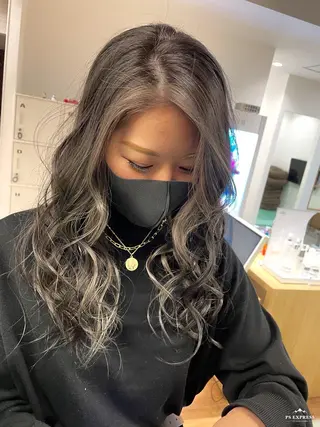 カラー 堀田 将輝のヘアスタイル