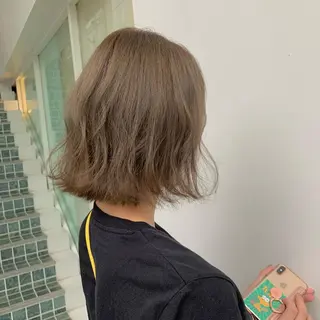 ショート カラー マンツーマン×半個室 まちだきょうすけのヘアスタイル