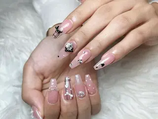 ネイル Eli Muse 新宿ネイルのネイルデザイン
